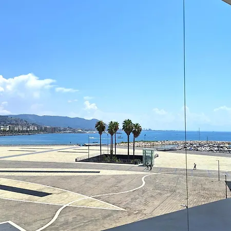 Semesterbostad Crescent Star Salerno