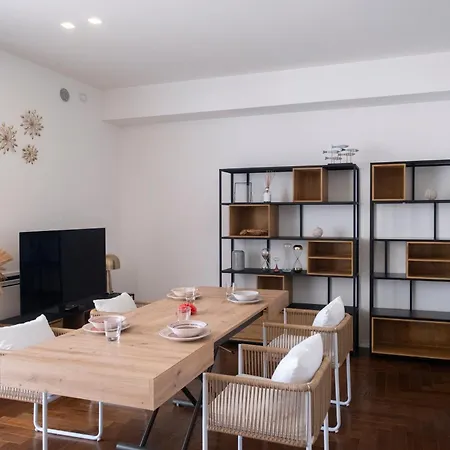 Crescent Star Holiday home