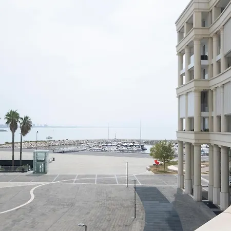 Crescent Star Tatil Evi