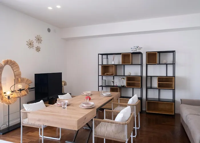 Crescent Star Tatil Evi