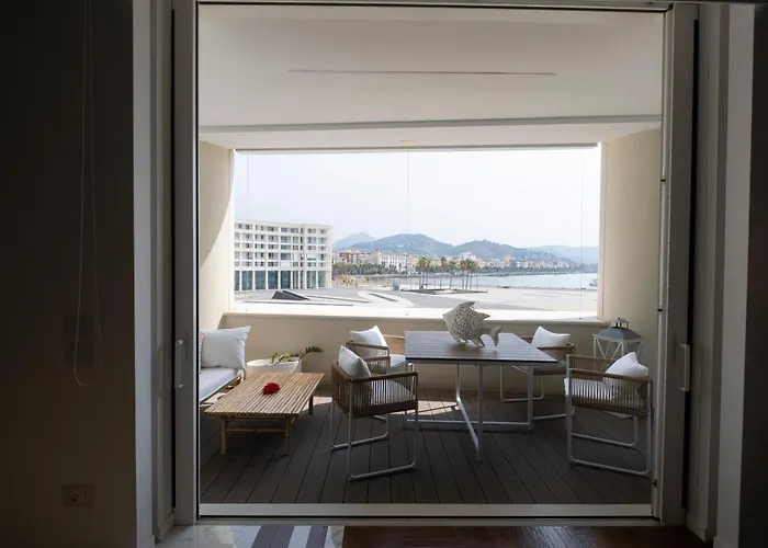 Crescent Star * Salerno